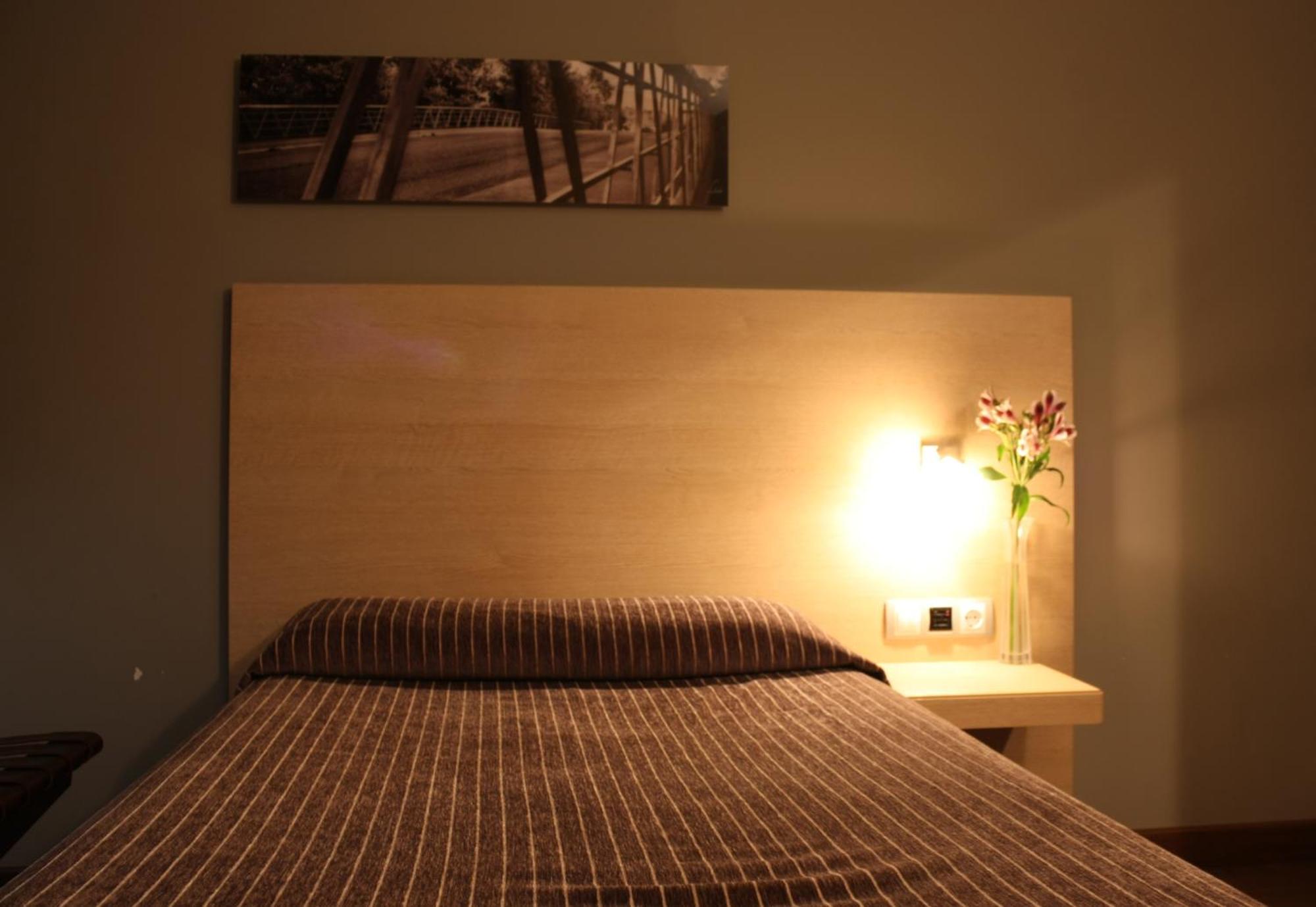 Hotel Pontes do Eume Puentes de Garcia Rodriguez Habitación foto